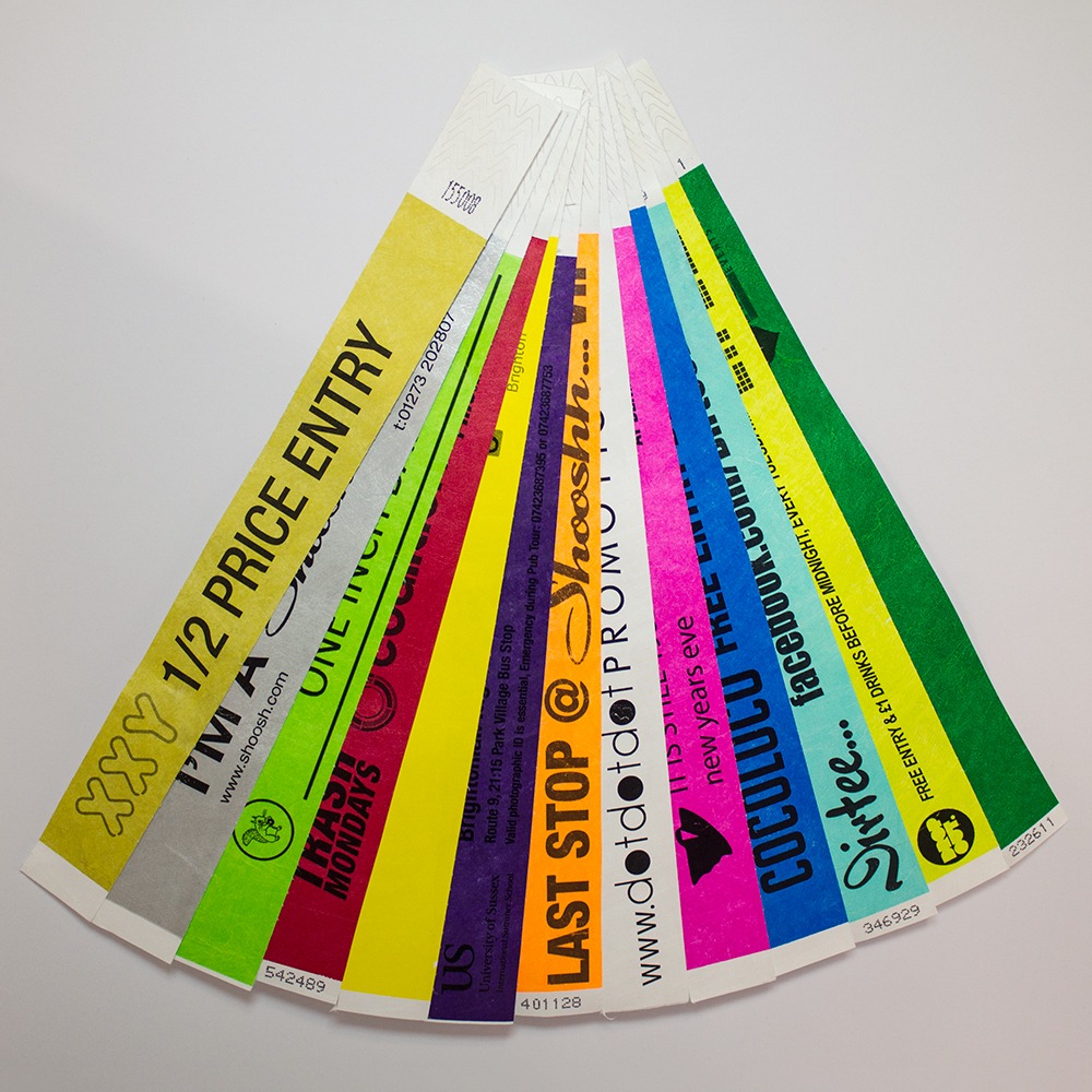 Tyvek Wristbands Black Printing Ganda Media